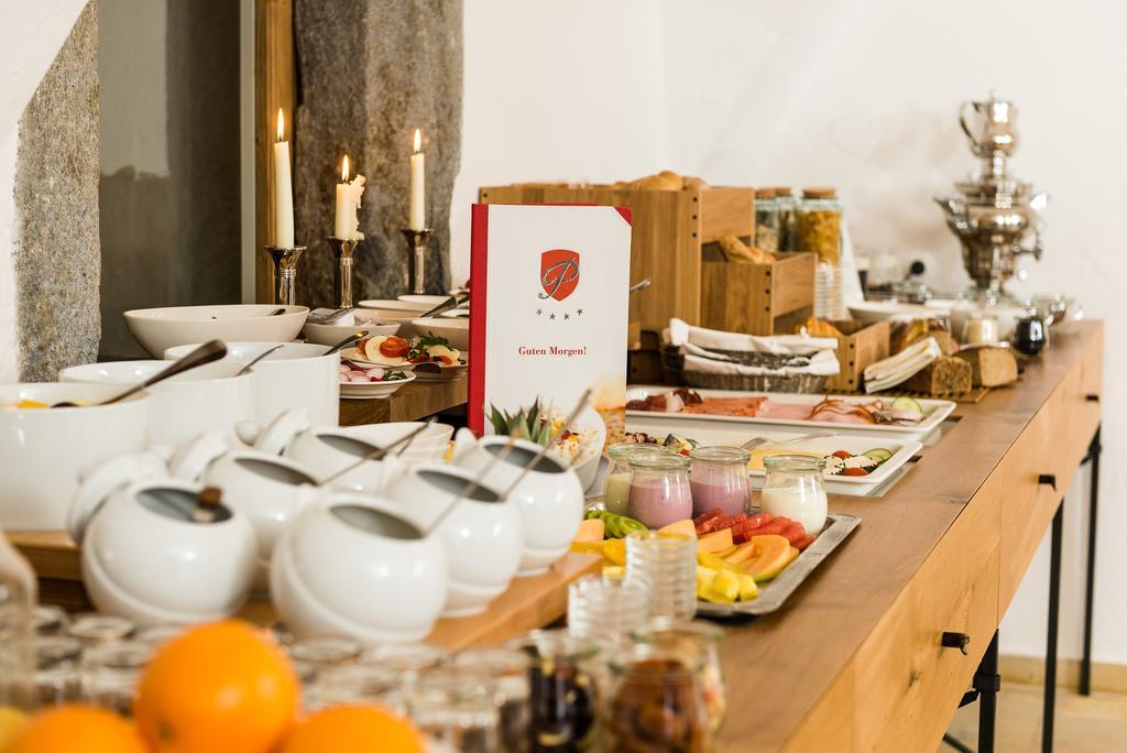 Schloss Prielau Hotel & Restaurants Цел ам Зее Екстериор снимка